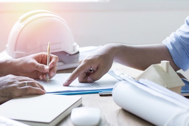 Kỹ năng thương thảo, soạn thảo và quản lý hợp đồng khảo sát xây dựng và hợp đồng thiết kế xây dựng.